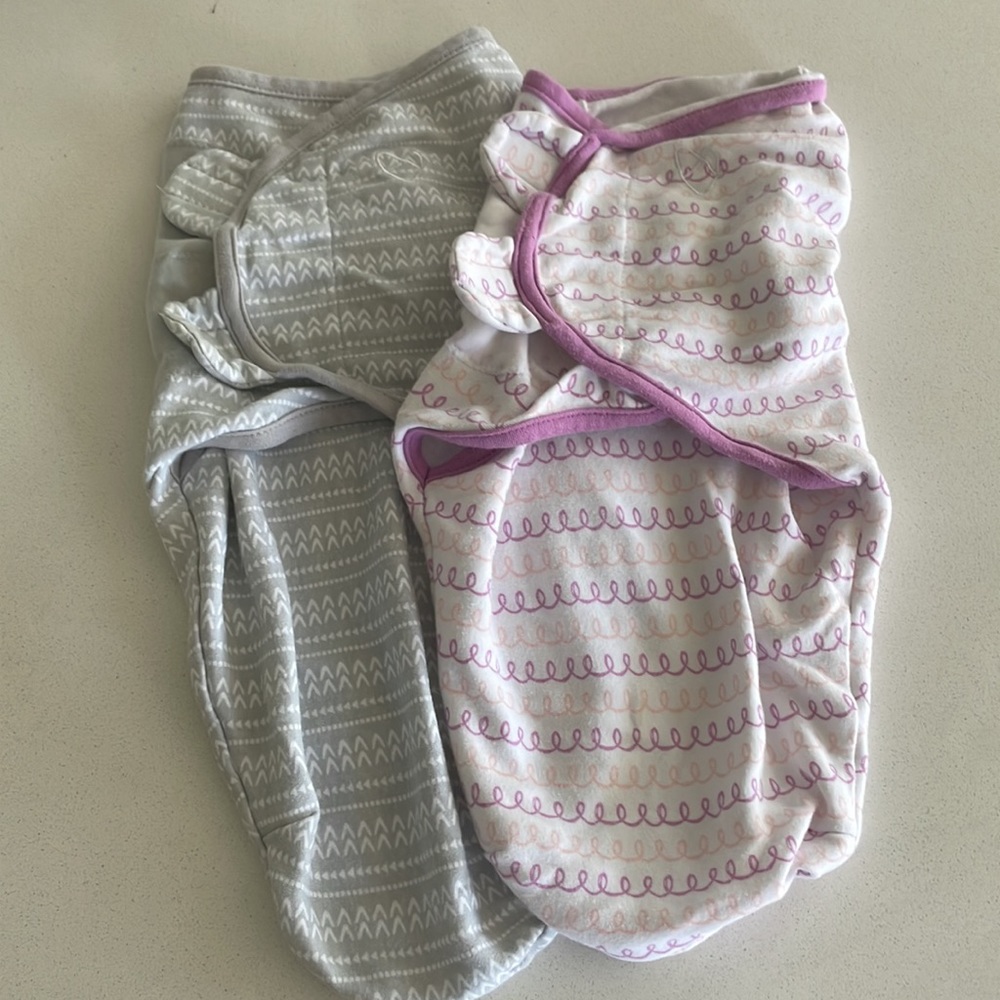 (2) Swaddle me swaddles. Small medium pink gray EUC